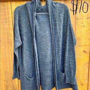 American Eagle Cardigan